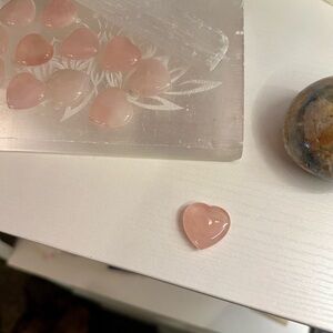 Heart-Shaped Rose Quarts Stone